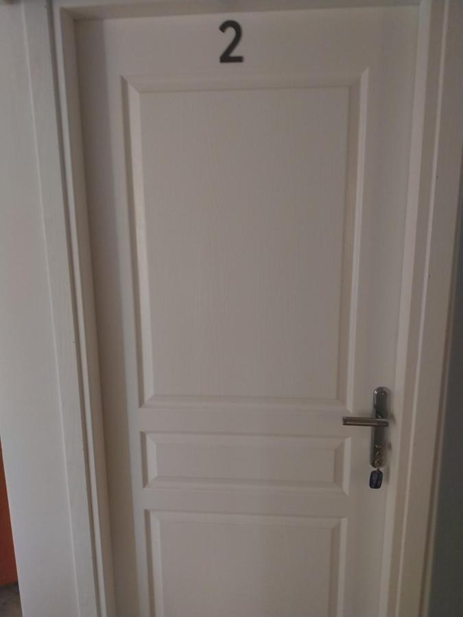 Apartments Leon ポレッチ エクステリア 写真