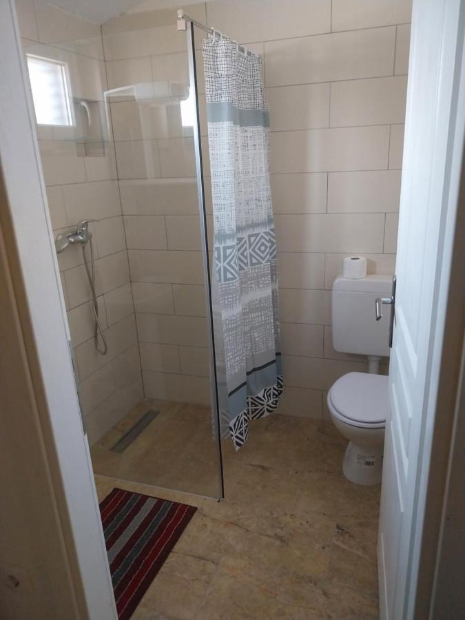 Apartments Leon ポレッチ エクステリア 写真